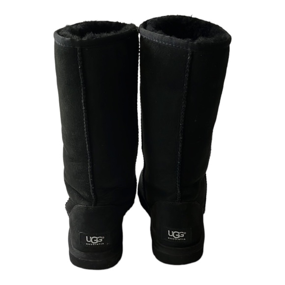 UGG Australia Classic Tall Boots, Black, size 6 - Picture 8 of 11